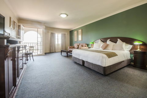 Crowne Plaza Hawkesbury Valley, An IHG Hotel - Kalgoorlie Accommodation 22