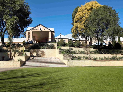 Crowne Plaza Hawkesbury Valley, An IHG Hotel - Kalgoorlie Accommodation 2