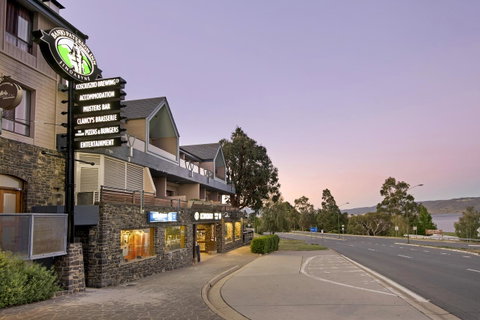 Banjo Paterson Inn - Kalgoorlie Accommodation 0