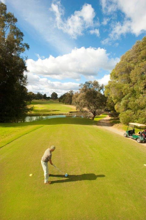 Comfort Suites Clubarham Golf Resort - Kalgoorlie Accommodation 1