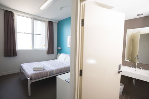 YHA Sydney Harbour - Kalgoorlie Accommodation 5