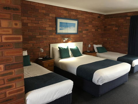 Pelican Motor Inn - Kalgoorlie Accommodation 14