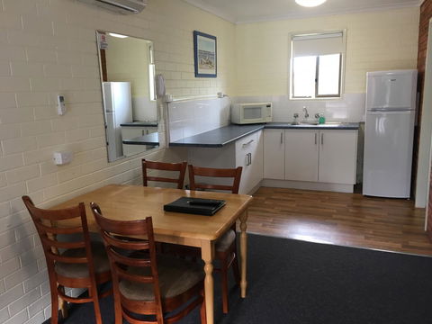 Pelican Motor Inn - Kalgoorlie Accommodation 13