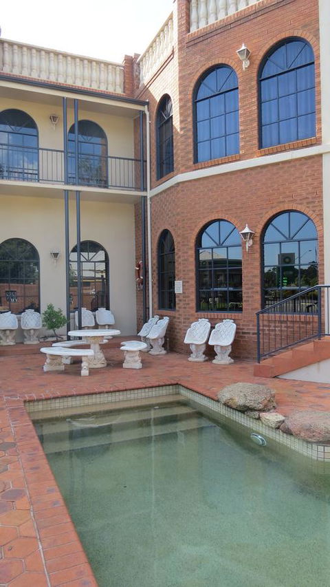 Albury Paddlesteamer Motel - Kalgoorlie Accommodation 4