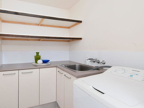 Blue View @ Fingal Bay - Kalgoorlie Accommodation 10