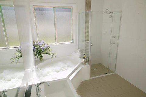 Nightingale Villas - Kalgoorlie Accommodation 9