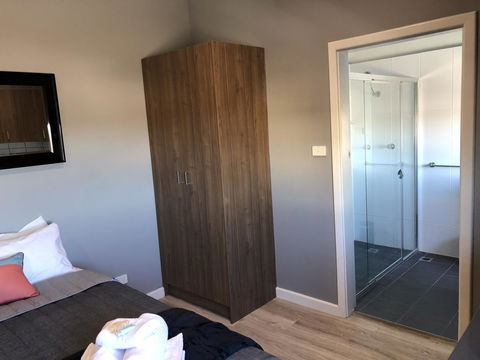 The Mark Studios - Kalgoorlie Accommodation 17