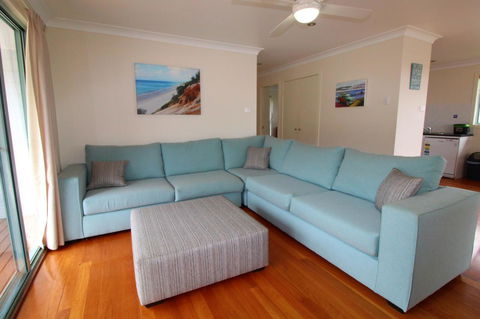 Anglesea, 17 Hodgson Street - Kalgoorlie Accommodation 1