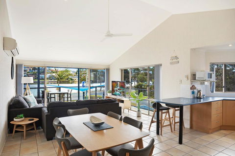 Sails Luxury Apartments Merimbula - Kalgoorlie Accommodation 39