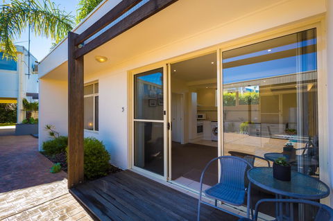 Seashells Apartments Merimbula - Kalgoorlie Accommodation 20