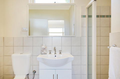 Seashells Apartments Merimbula - Kalgoorlie Accommodation 18