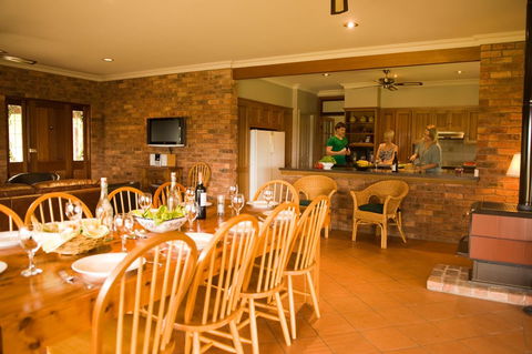 Ironstone Estate Lovedale - Kalgoorlie Accommodation 37