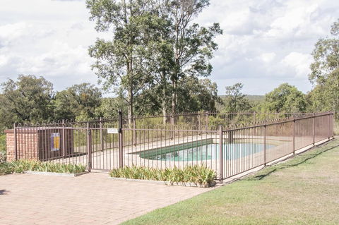 Ironstone Estate Lovedale - Kalgoorlie Accommodation 3