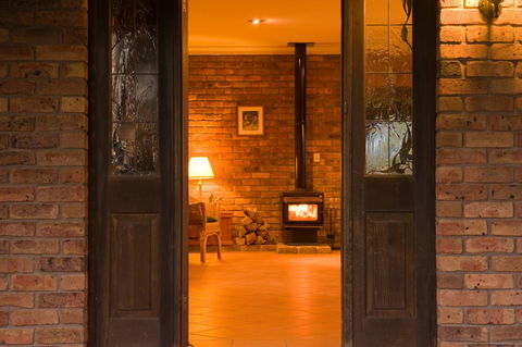 Ironstone Estate Lovedale - Kalgoorlie Accommodation 39