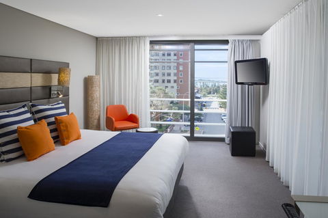 Novotel Newcastle Beach - Kalgoorlie Accommodation 13