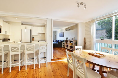 Hayes Beach House I Award Winner I 4 Mins To Beach - Kalgoorlie Accommodation 12