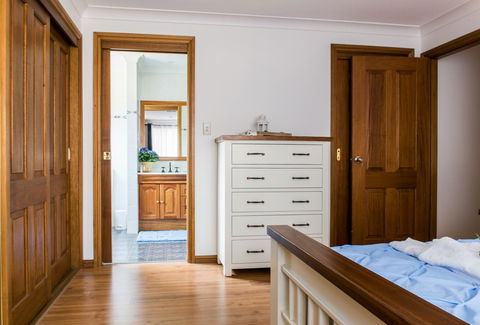 Ambience - Kalgoorlie Accommodation 12