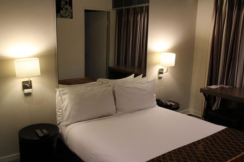 Kirketon Hotel Sydney - Kalgoorlie Accommodation 9