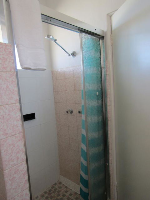 Allonville Gardens Motel - Kalgoorlie Accommodation 27