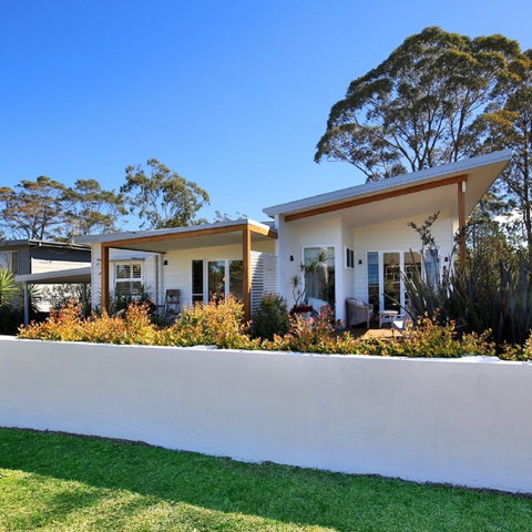 Jervis Bay Beach Shack I Pet Friendly - Kalgoorlie Accommodation 1