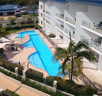 Boathouse Resort Water Front - Kalgoorlie Accommodation