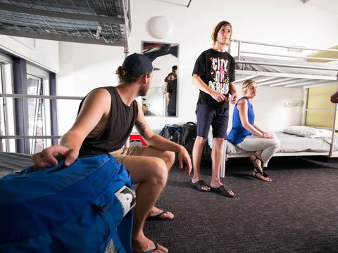 Railway Square YHA - Kalgoorlie Accommodation 1