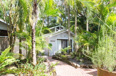 A Beach House At Byron - Kalgoorlie Accommodation 27