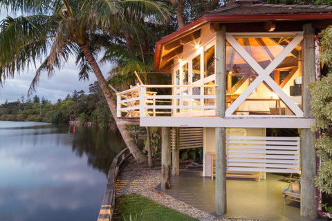 A Beach House At Byron - Kalgoorlie Accommodation 17