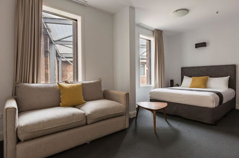 The Lucky Hotel - Kalgoorlie Accommodation 18