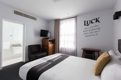 The Lucky Hotel - Kalgoorlie Accommodation 3