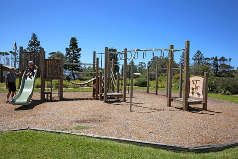 Glory @ Culburra - Absolute Beachfront - Pet & Family Friendly - Kalgoorlie Accommodation 23