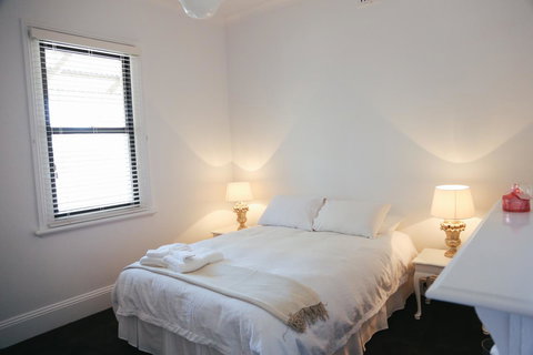 99 Hill Street Apartments - Kalgoorlie Accommodation 9