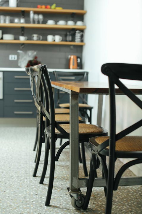 99 Hill Street Apartments - Kalgoorlie Accommodation 17