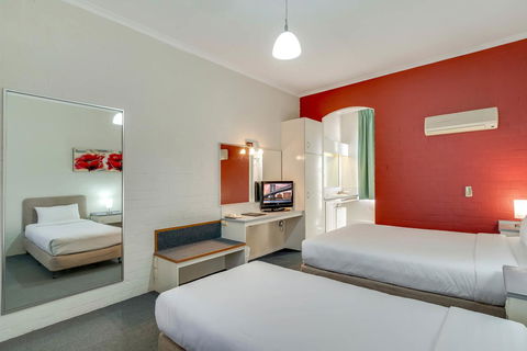 Prince Of Wales Hotel - Kalgoorlie Accommodation 26