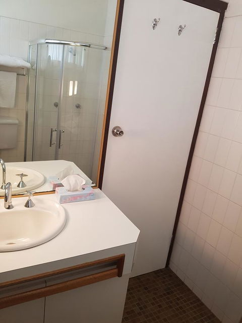 The Apple Inn - Kalgoorlie Accommodation 16