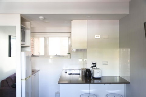 The Blenheim - Kalgoorlie Accommodation 7