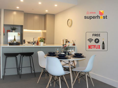 Stunning Views Sydney Olympic Park - Kalgoorlie Accommodation 0