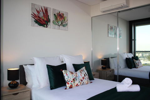 Stunning Views Sydney Olympic Park - Kalgoorlie Accommodation 20