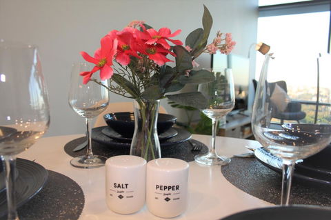 Stunning Views Sydney Olympic Park - Kalgoorlie Accommodation 1