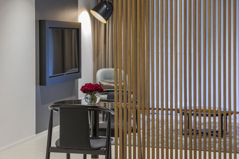 SKYE Suites Sydney - Kalgoorlie Accommodation 28