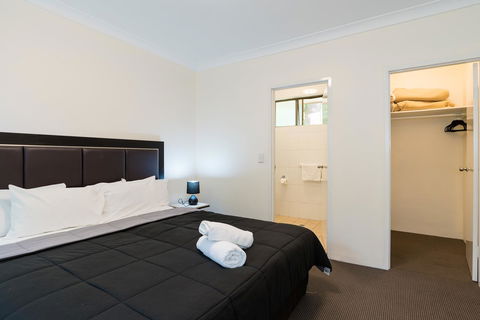 Eastwood Furnished Apartments - Kalgoorlie Accommodation 6