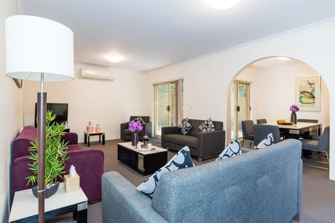 Eastwood Furnished Apartments - Kalgoorlie Accommodation 0