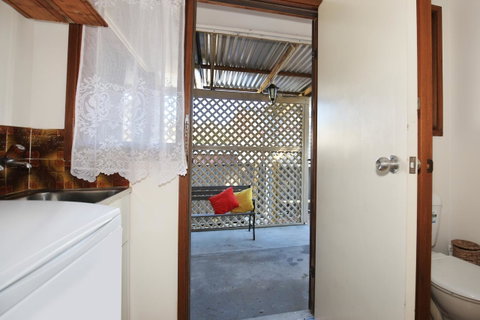 Sandy Toes Beach House Jervis Bay - 2min To Beach - Kalgoorlie Accommodation 21