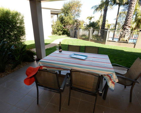 Yarrawonga Waterfront Apartments - Kalgoorlie Accommodation 5