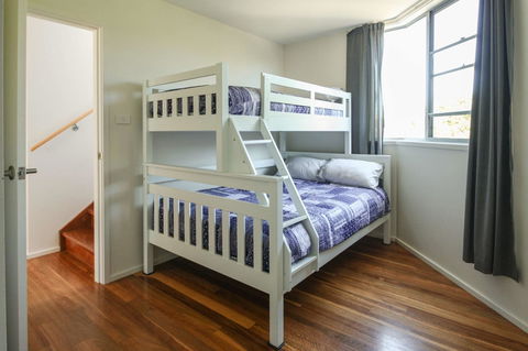 Valla's Beach House - Kalgoorlie Accommodation 18