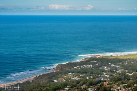 Valla's Beach House - Kalgoorlie Accommodation 0