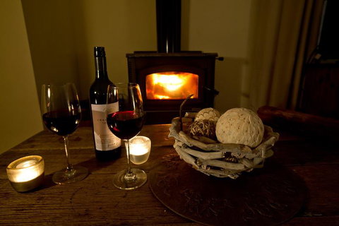 Bush & Bay Cottage - Kalgoorlie Accommodation 15