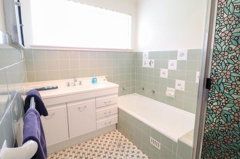 Coastal Horizons Beach House - Kalgoorlie Accommodation 11