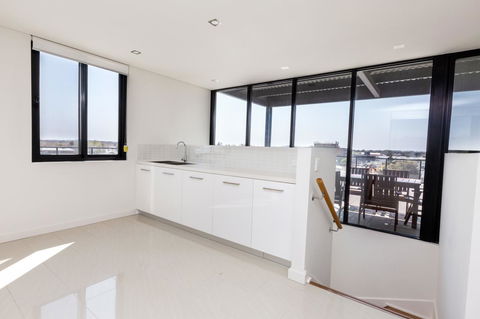 The Penthouse - Kalgoorlie Accommodation 30