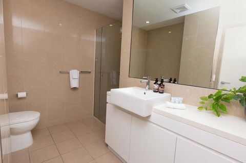 The Penthouse - Kalgoorlie Accommodation 25